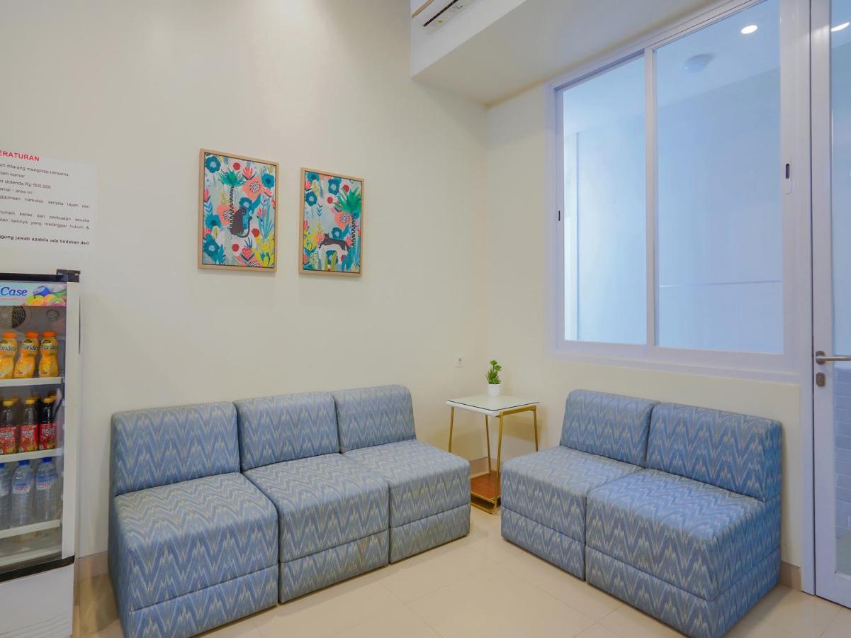 Super Oyo Capital O 90336 Olive Guest House Surabaja Exteriér fotografie