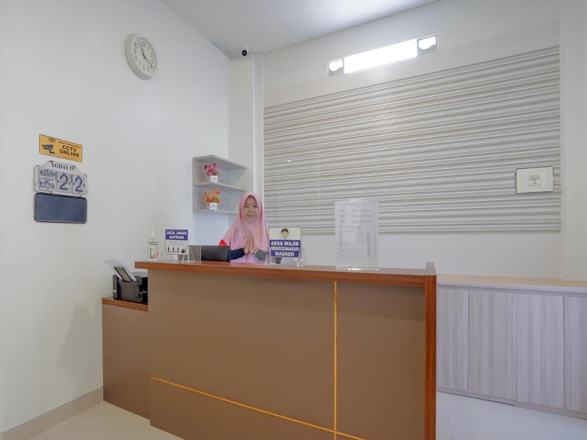 Super Oyo Capital O 90336 Olive Guest House Surabaja Exteriér fotografie