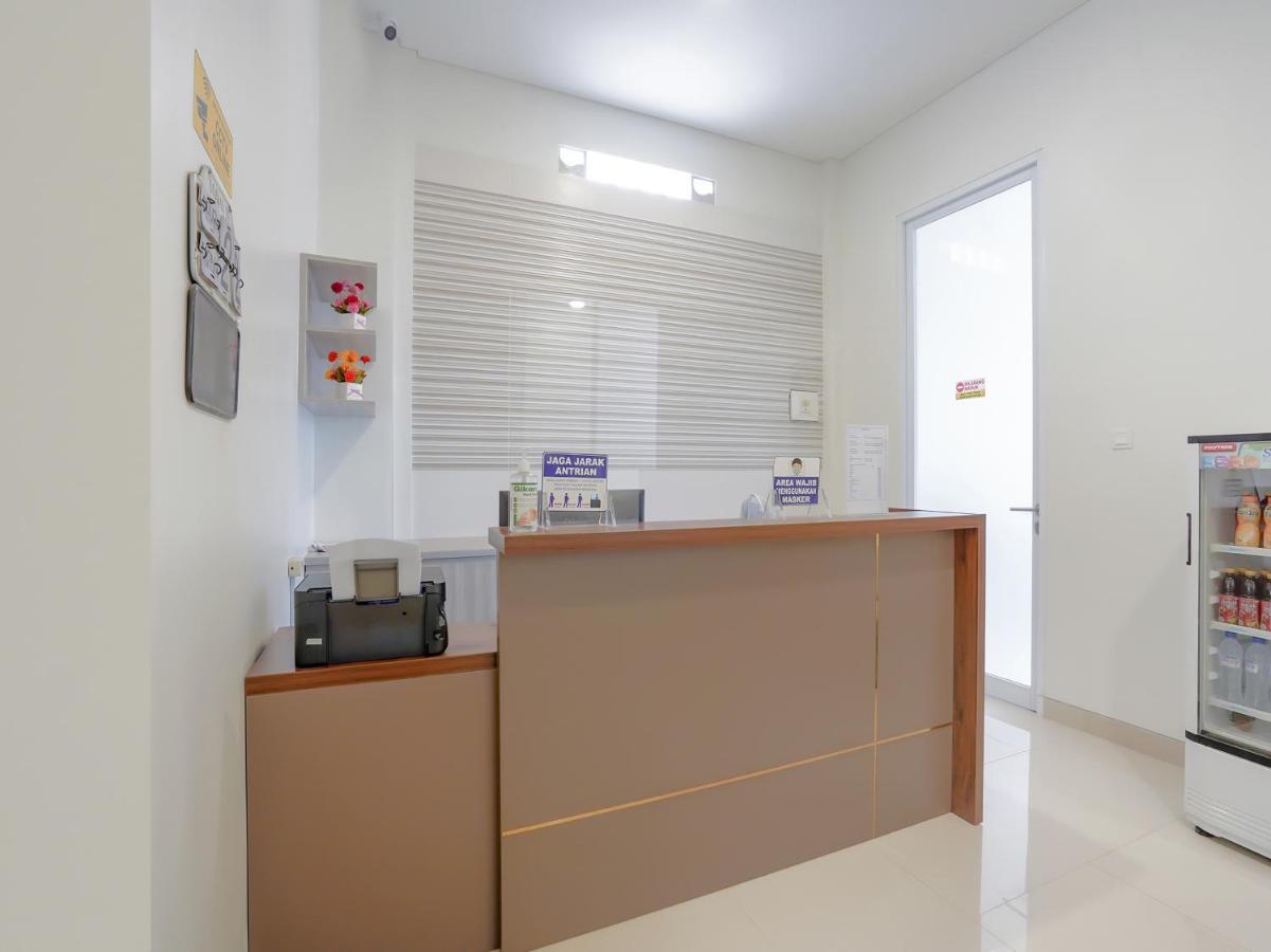 Super Oyo Capital O 90336 Olive Guest House Surabaja Exteriér fotografie