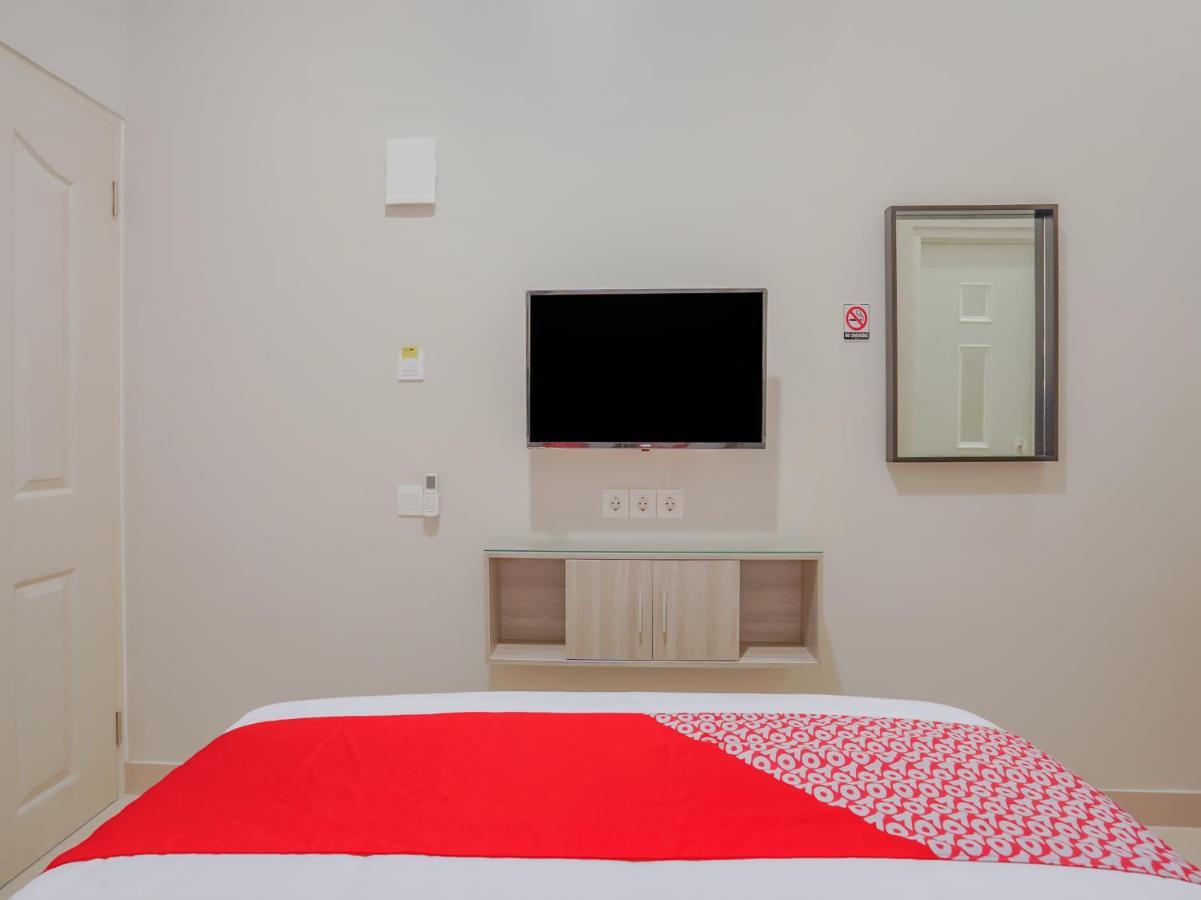 Super Oyo Capital O 90336 Olive Guest House Surabaja Exteriér fotografie