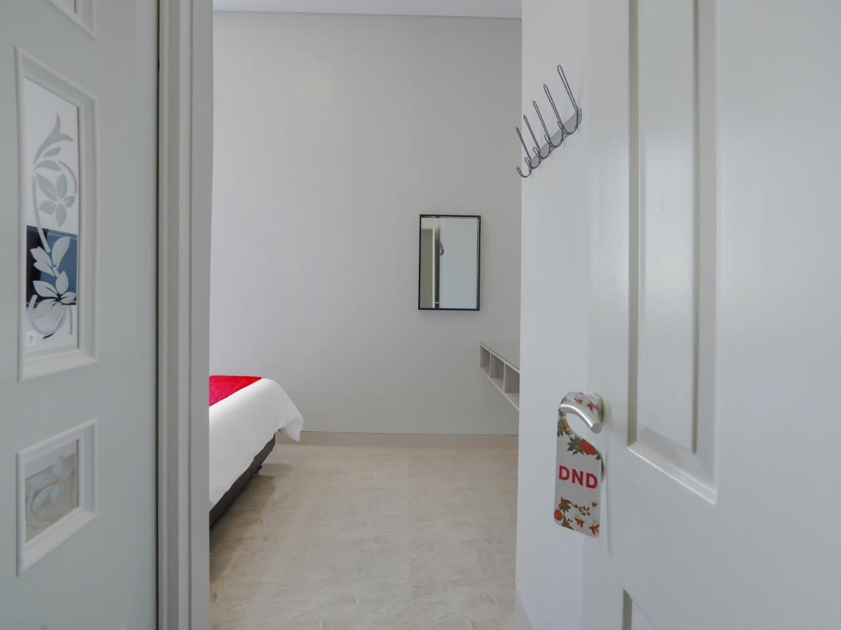 Super Oyo Capital O 90336 Olive Guest House Surabaja Exteriér fotografie